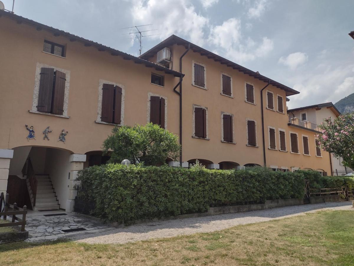 Casa Gabri Apartment Toscolano Maderno Exterior photo